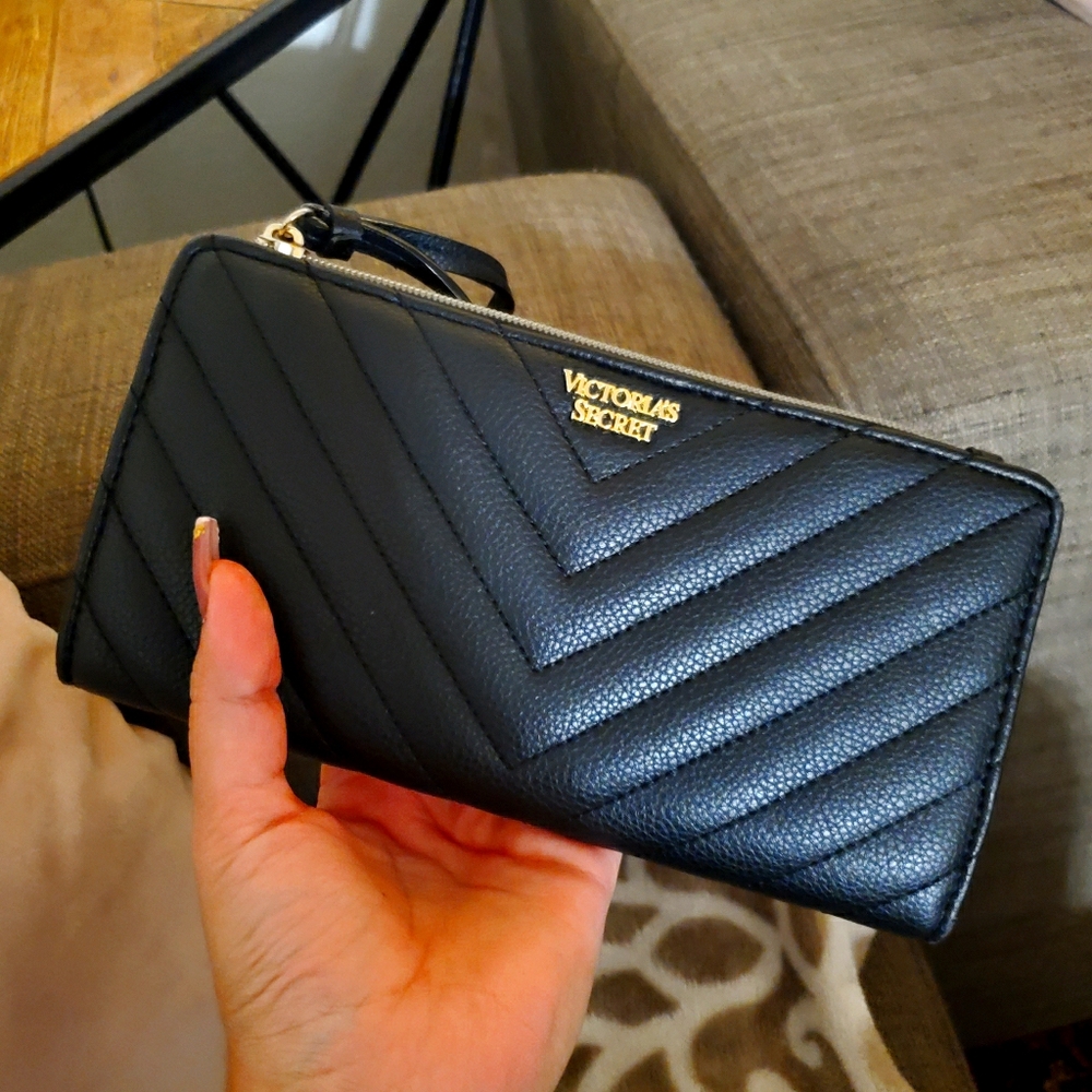 Victoria's Secret wristlet wallet